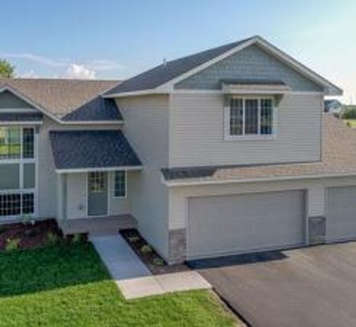 31136 Terra Vista Ln, Rockville, MN, 56301-7406 | Card Image