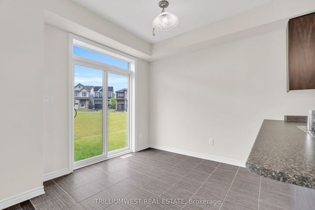 377 Dolman St, House attached with 3 bedrooms, 3 bathrooms and 2 parking in Breslau ON | Image 14