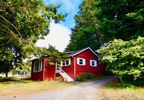 32351 W Ca-20 None, Fort Bragg, CA, 95437 | Card Image