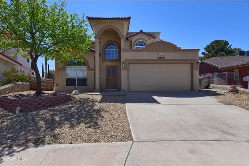 6916 Crown Ridge Dr, El Paso, TX, 79912-7236 | Card Image