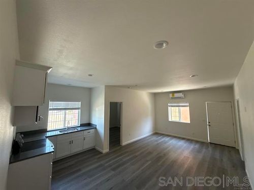 2409 E.Palmyra Ave, Orange, CA, 92866 | Card Image