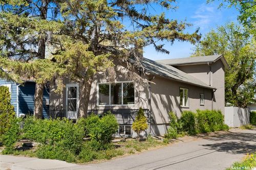 2353 Reynolds St, Regina, SK, S4N3N6 | Card Image