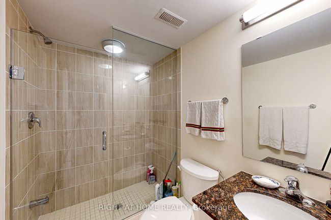 12 - 1972 Victoria Park Ave, House attached with 3 bedrooms, 2 bathrooms and null parking in North York ON | Image 32