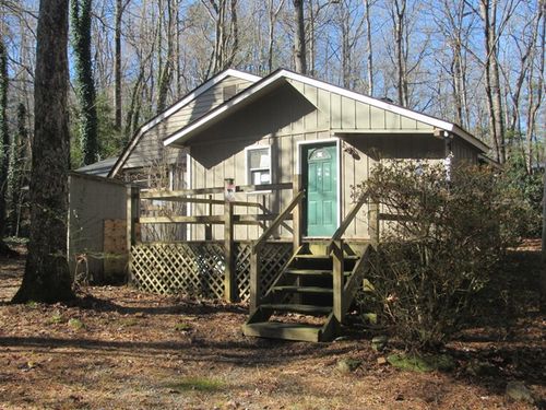 96 Meadowlark Ln, Sapphire, NC, 28774-3300 | Card Image