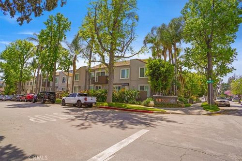 223-355 N Maple St, Burbank, CA, 91505-3911 | Card Image