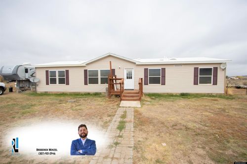 12402 Justin Lane, Evansville, WY, 82636 | Card Image