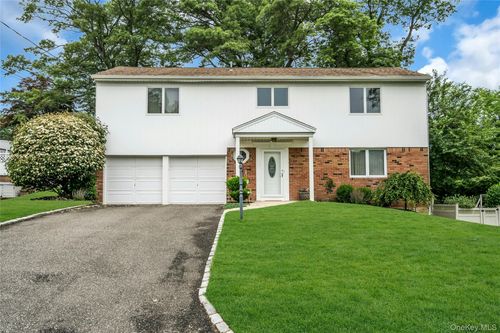 185 Harvard Dr, Plainview, NY, 11803-1839 | Card Image