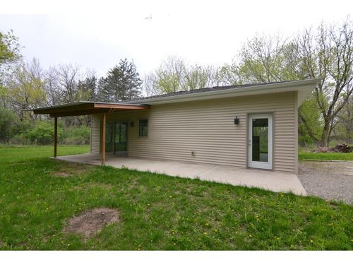4805 Schneider Dr, Fitchburg, WI, 53575-2231 | Card Image