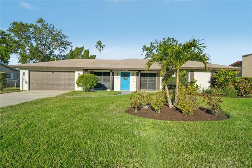 4065 38th St S, St Petersburg, FL, 33711-4323 | Card Image