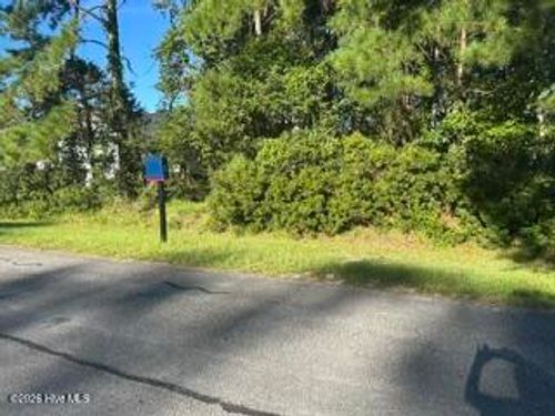 441-917 Sea Holly Ct, New Bern, NC, 28560-8952 | Card Image