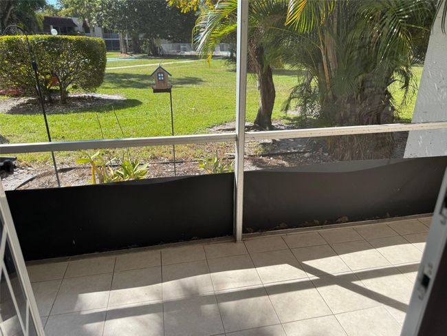 patio | Image 23