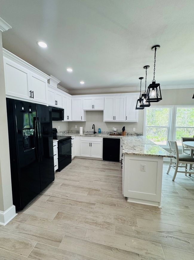 1588 Sandpiper Dr, House other with 3 bedrooms, 2 bathrooms and 3 parking in Carrabelle FL | Image 10