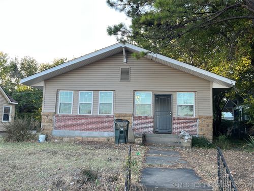 702 Main St, Sapulpa, OK, 74066-5104 | Card Image