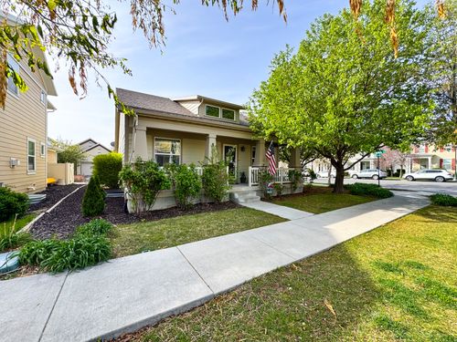 5033 Topcrest Dr, South Jordan, UT, 84009-8794 | Card Image