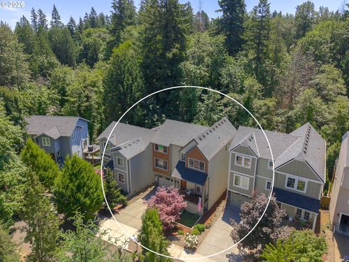 3526 Sw Arnold St, Portland, OR, 97219-7698 | Card Image