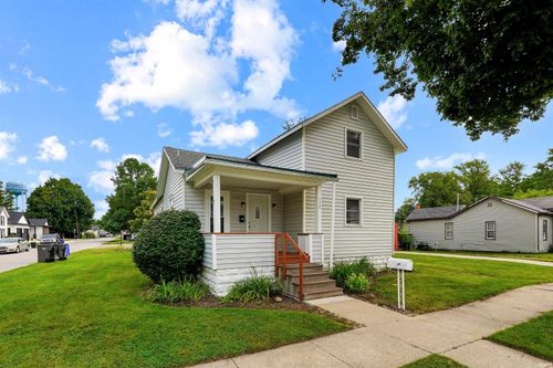 108 W Sunset Dr, Bourbon, IN, 46504-1031 | Card Image