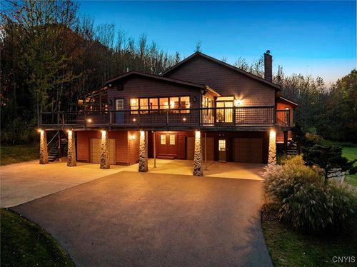 441 Brown Rd, Frankfort, NY, 13340-4303 | Card Image