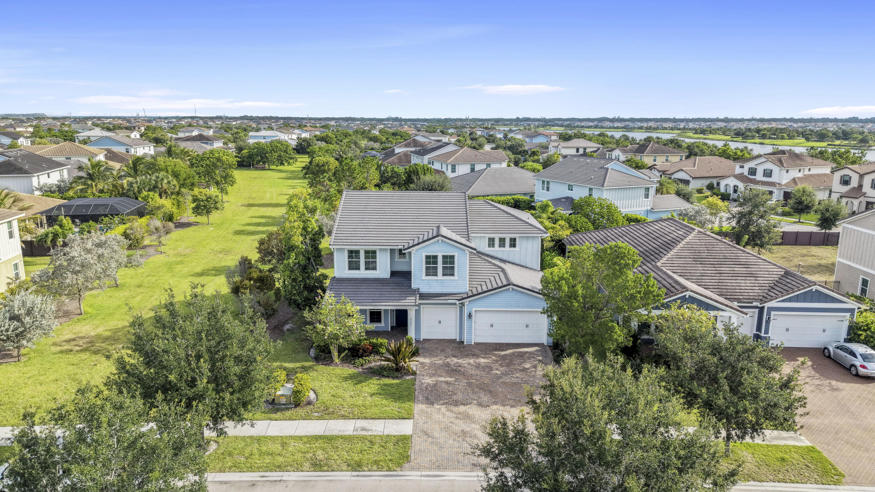 Residential in Loxahatchee