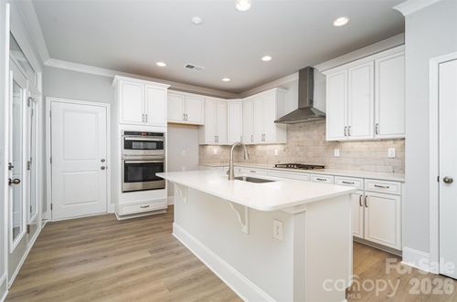 10215 Rainier Trail Dr Nw, Huntersville, NC, 28078-0667 | Card Image