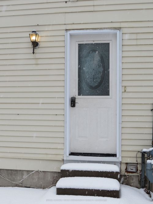 195 Castlebar Cres, Oshawa, ON, L1J7B3 | Card Image