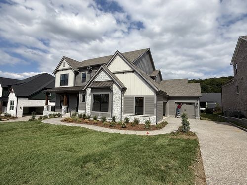 7412 Leelee Dr, Franklin, TN, 37064-4323 | Card Image