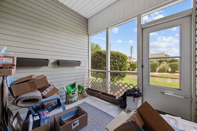 View of sunroom | Image 22