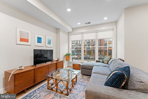 3-3435 14th St Nw, WASHINGTON, DC, 20010-3403 | Card Image
