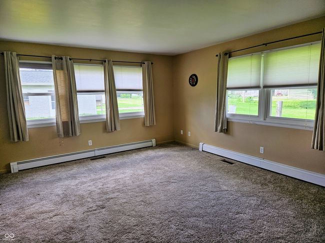 928 S Walnut St, House other with 3 bedrooms, 2 bathrooms and null parking in Seymour IN | Image 7