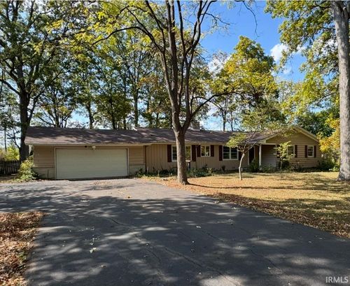 8319 Westridge Rd, Fort Wayne, IN, 46825-2748 | Card Image