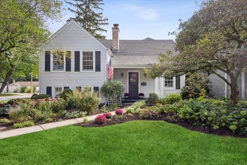 3901 Franklin Ave, Western Springs, IL, 60558-1104 | Card Image