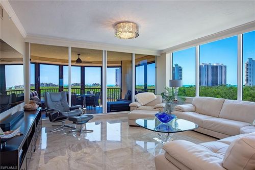 apt-403-8990 Bay Colony Dr, NAPLES, FL, 34108-6703 | Card Image