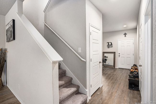 7129 Pisces Way, House other with 3 bedrooms, 3 bathrooms and null parking in Converse TX | Image 6