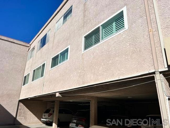 APT-207 - 4487 Colbath Ave, Condo with 2 bedrooms, 2 bathrooms and 2 parking in Sherman Oaks CA | Image 19