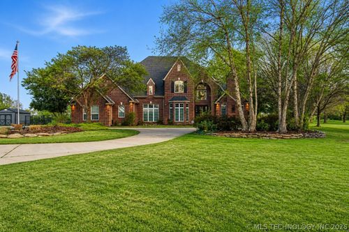 24206 3962 Rd, Bartlesville, OK, 74006-0235 | Card Image