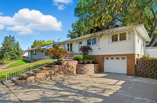 1466 Charlton St, West Saint Paul, MN, 55118-2106 | Card Image