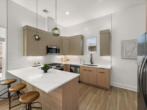 2598 W Tidwell Rd, Houston, TX, 77091-4744 | Card Image