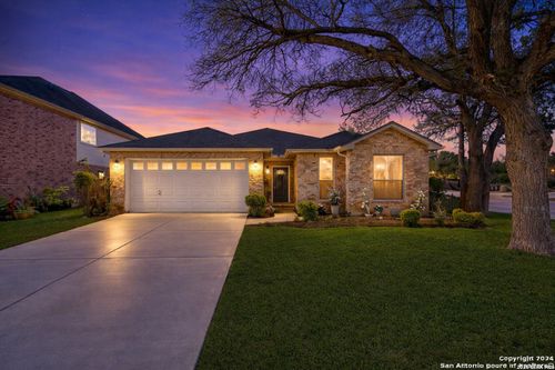 13127 Forum Rd, Universal City, TX, 78148-3234 | Card Image