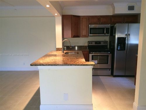 103-407 Gardens Dr, Pompano Beach, FL, 33069-0930 | Card Image