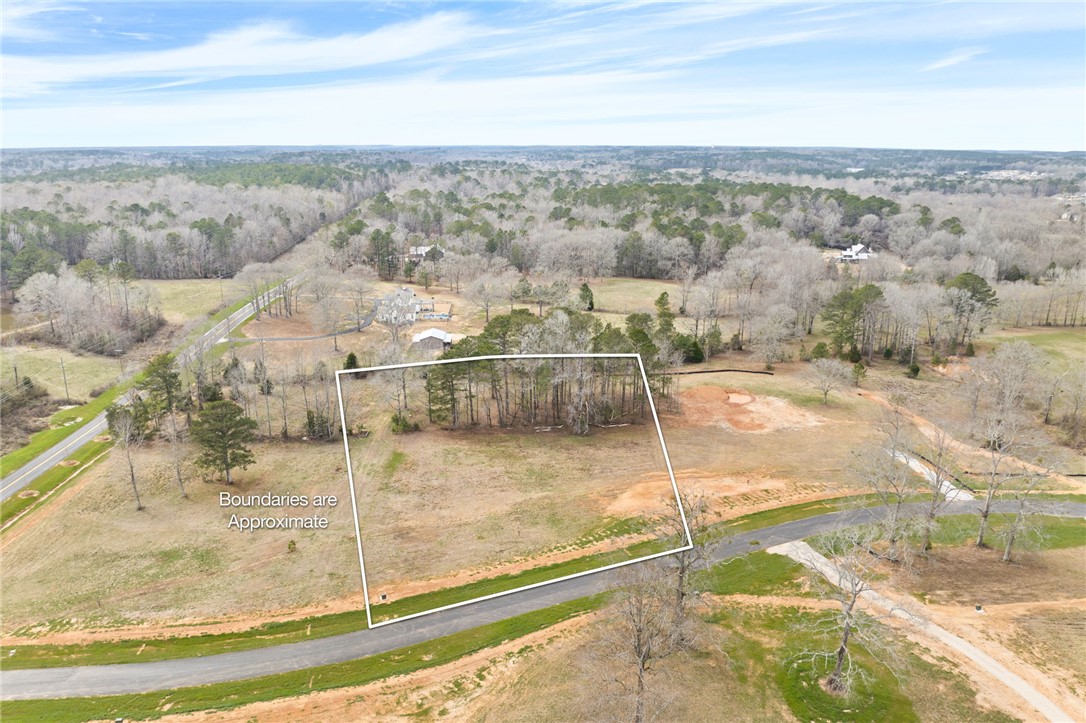 Land in Auburn