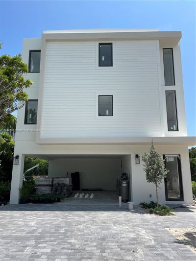 124 Orchid St, House other with 4 bedrooms, 3 bathrooms and null parking in Tavernier FL | Image 1