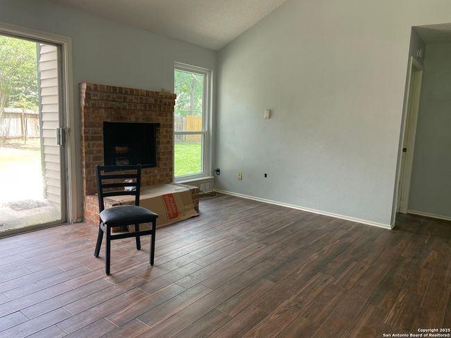 22918 Cabanna Rd, House other with 3 bedrooms, 2 bathrooms and null parking in Spring TX | Image 4