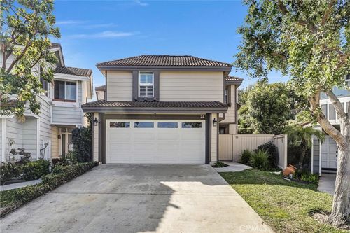 24 Encinitas Ct, Laguna Beach, CA, 92651-4403 | Card Image