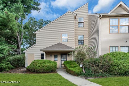 101 Violet Ln, Jackson, NJ, 08527-4149 | Card Image