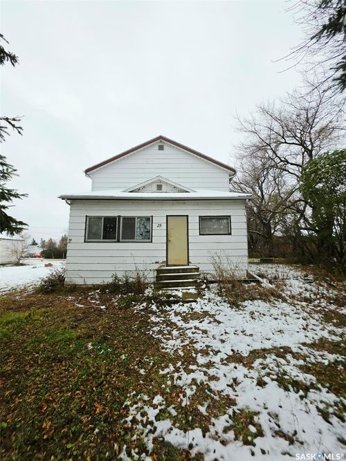 25 Beck Street, Dubuc, SK, S0A0R0 | Card Image