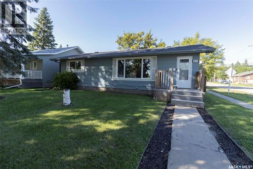 217 2nd St E, Langham, SK, S0K0H8 | Card Image