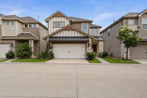 4028 Starbright St, Houston, TX, 77018-5079 | Card Image