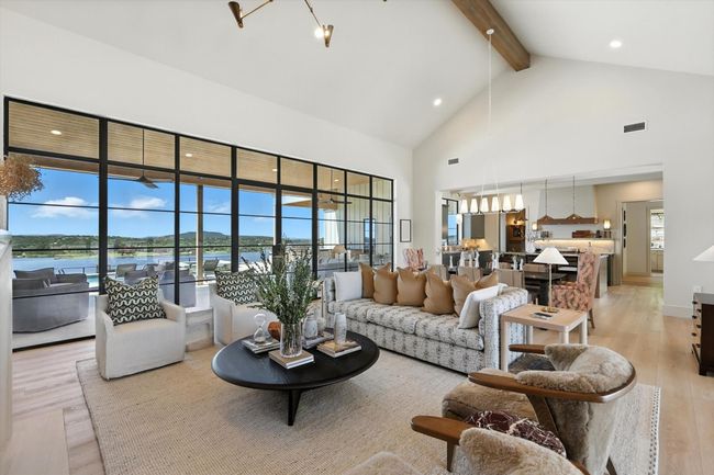 6037 Hells Gate Loop, House other with 5 bedrooms, 6 bathrooms and null parking in Strawn TX | Image 11