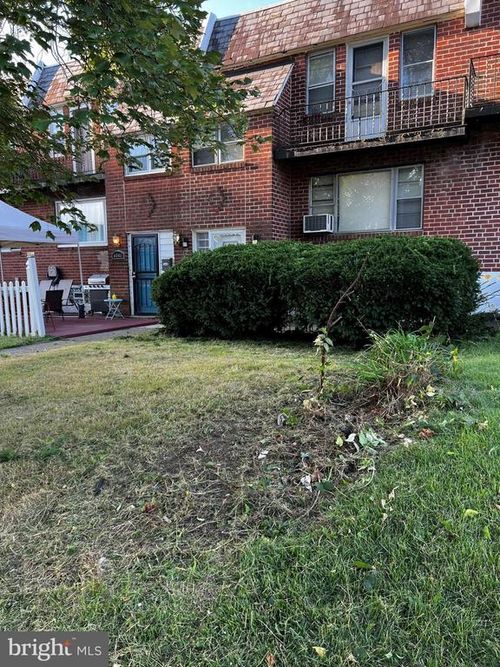 4042 Balwynne Park Rd, PHILADELPHIA, PA, 19131-1602 | Card Image