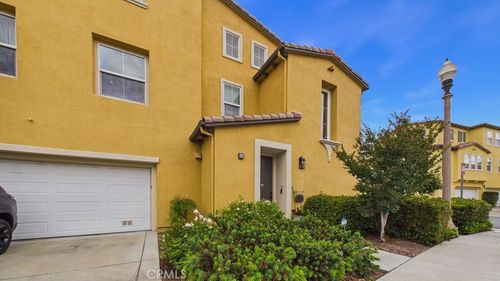 27034 Fairway Ln, Valencia, CA, 91381-0671 | Card Image
