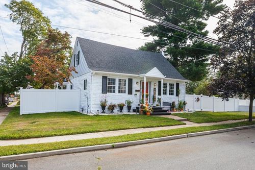 445 Tindall Ave, Trenton, NJ, 08610-5338 | Card Image